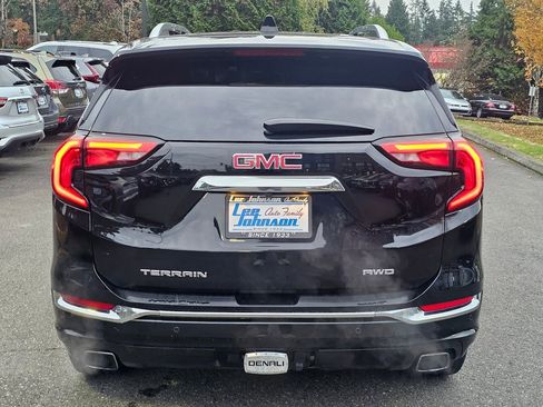 Used 2018 GMC Terrain Denali w/ Advanced Safety Package image 6