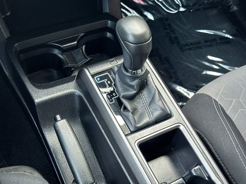 Used 2023 Toyota Tacoma TRD Off-Road AWD/4WD image 19