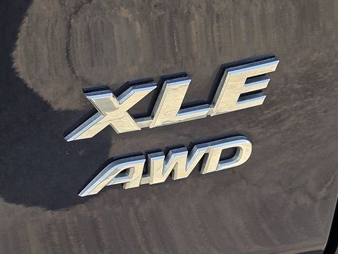 Used 2024 Toyota RAV4 XLE w/ Weather Package AWD/4WD image 11