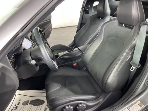 Used 2024 Nissan Z Performance w/ Floor Mat Package RWD image 18