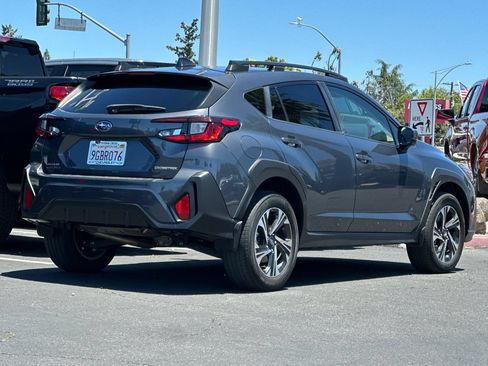 Used 2024 Subaru Crosstrek 2.0i Premium AWD/4WD image 5