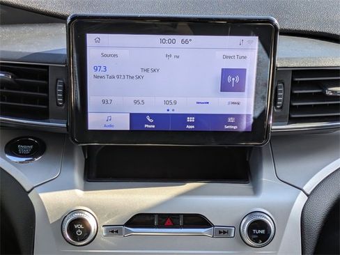 Certified 2023 Ford Explorer XLT w/ Equipment Group 202A image 17