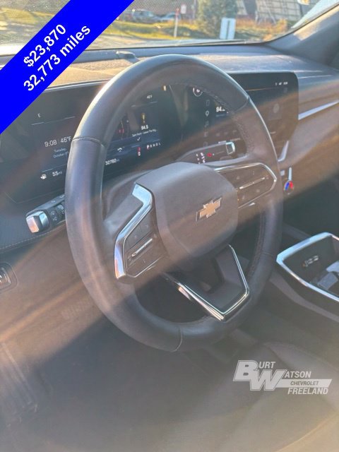 Used 2025 Chevrolet Equinox LT w/ Convenience Package II FWD image 19