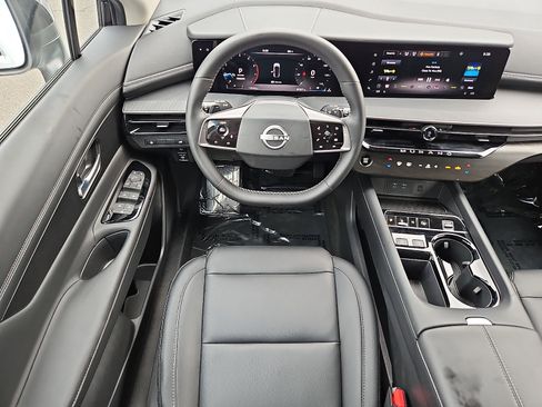 Certified 2025 Nissan Murano SV AWD/4WD image 11