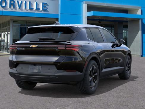 New 2026 Chevrolet Equinox EV LT image 4