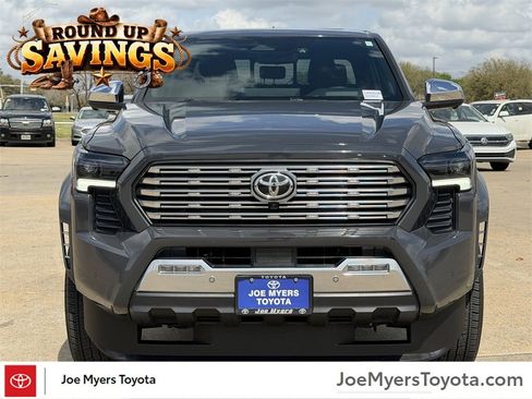 Used 2025 Toyota Tacoma Limited image 3