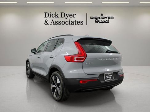New 2026 Volvo XC40 B5 Plus w/ Protection Package Premier image 4