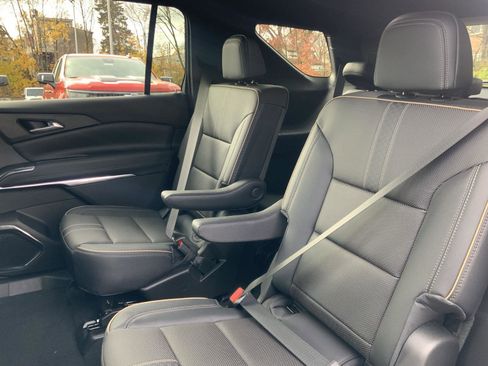 New 2026 Chevrolet Traverse High Country image 11