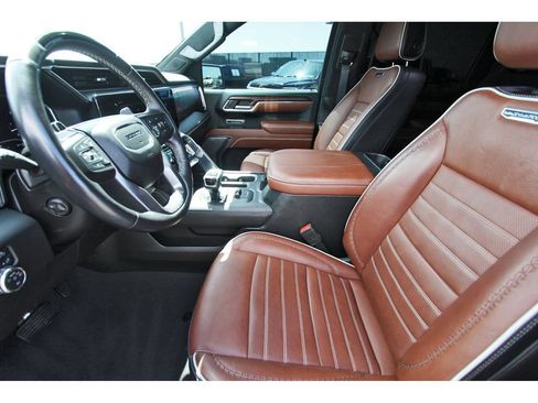 Used 2024 GMC Sierra 1500 Denali Ultimate AWD/4WD image 7