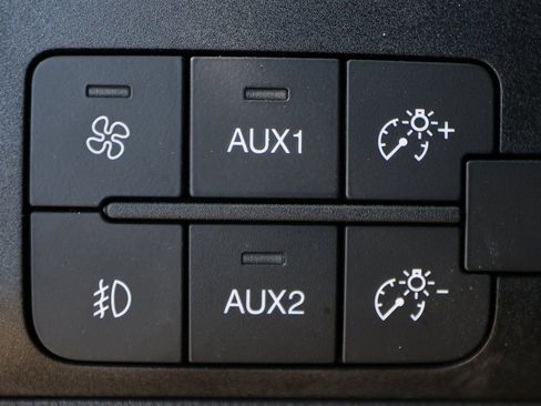 Used 2025 RAM ProMaster 1500 w/ Quick Order Package 22G SLT image 31