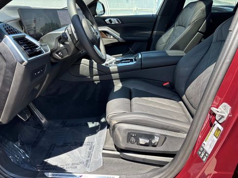 Used 2025 BMW X6 xDrive40i image 17