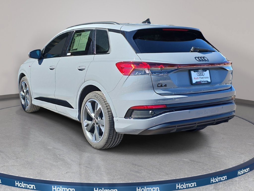 Used 2024 Audi Q4 e-tron Premium Plus w/ Premium Plus AWD/4WD image 8
