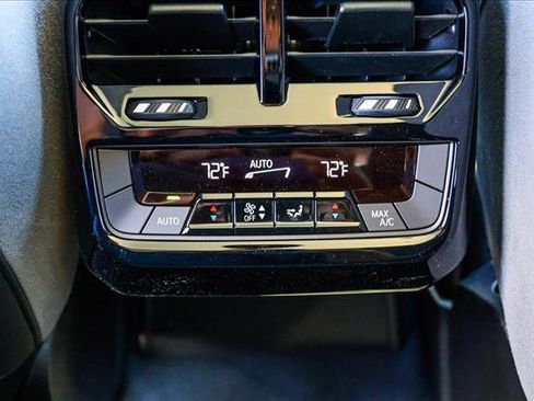 New 2026 BMW iX xDrive60 image 21