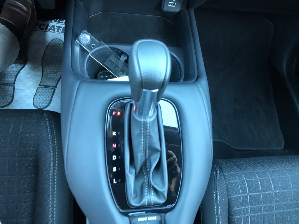 Used 2024 Honda HR-V LX image 21