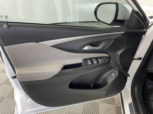 Certified 2024 Buick Envista Preferred FWD image 16