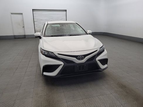 Used 2023 Toyota Camry SE image 14