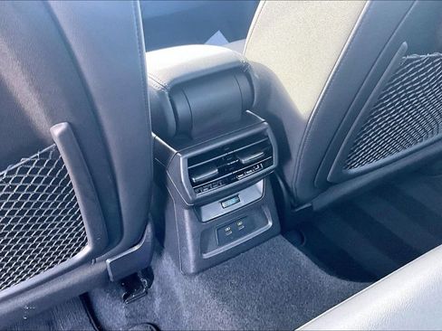 Used 2024 Audi A3 2.0T Premium image 33