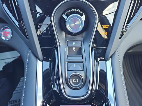 New 2026 Acura RDX SH-AWD image 25