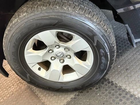 Used 2023 RAM 1500 Big Horn image 13