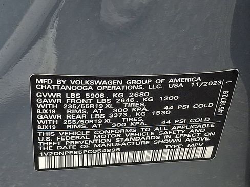 Used 2023 Volkswagen ID.4 Pro AWD/4WD image 28