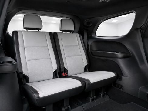 Used 2023 Dodge Durango R/T w/ Tow 'N Go Package AWD/4WD image 26
