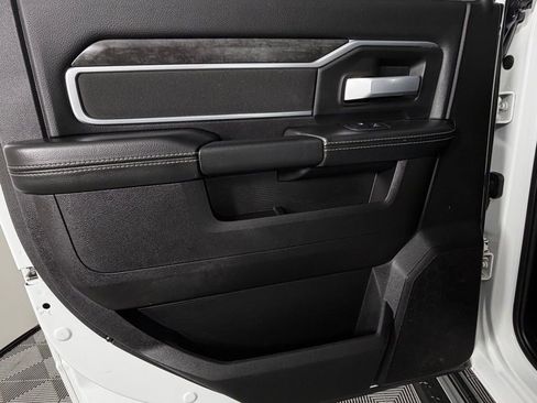 Used 2024 RAM 2500 Big Horn w/ Level 2 Equipment Group image 21