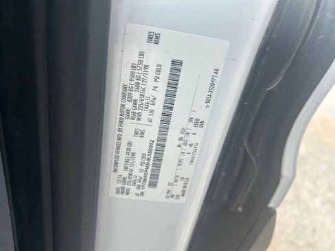 Used 2017 Ford Transit 350 138 w/ Interior Upgrade Package RWD image 9