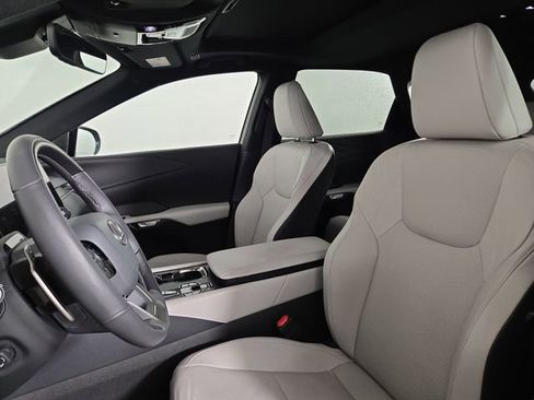 Used 2025 Lexus RX 350 AWD image 13