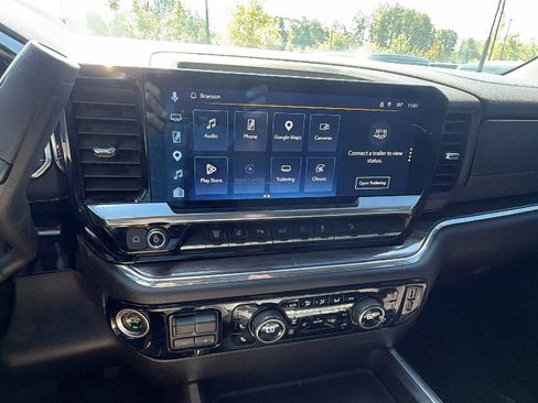 Used 2024 Chevrolet Silverado 2500 LTZ w/ LTZ Plus Package AWD/4WD image 31