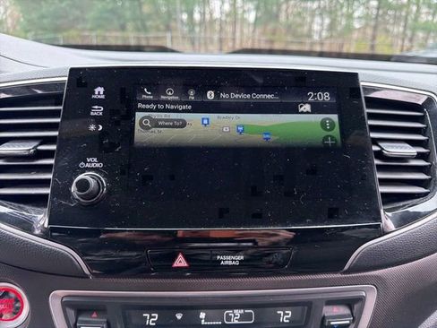 Used 2025 Honda Passport TrailSport image 26