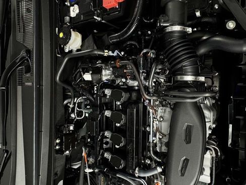 New 2025 Honda Accord SE image 9