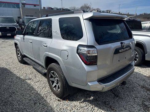 Used 2023 Toyota 4Runner TRD Off-Road Premium w/ Moonroof Package image 9