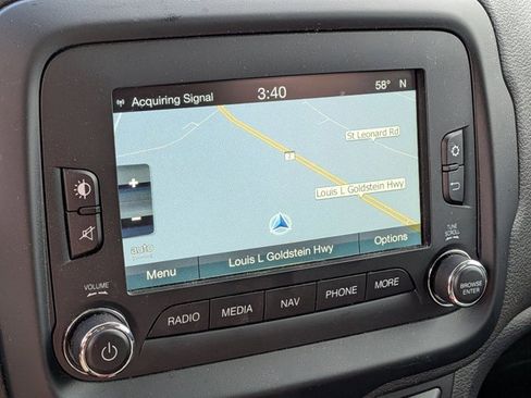 Used 2015 Jeep Renegade Trailhawk w/ Premium Leather Group image 9