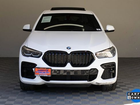 Used 2022 BMW X6 M50i w/ Premium Package image 4
