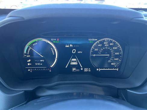 Certified 2025 Subaru Forester Limited image 12