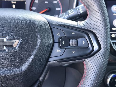 Used 2023 Chevrolet TrailBlazer RS w/ Convenience Package image 27