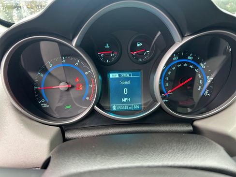 Used 2016 Chevrolet Cruze LS image 16