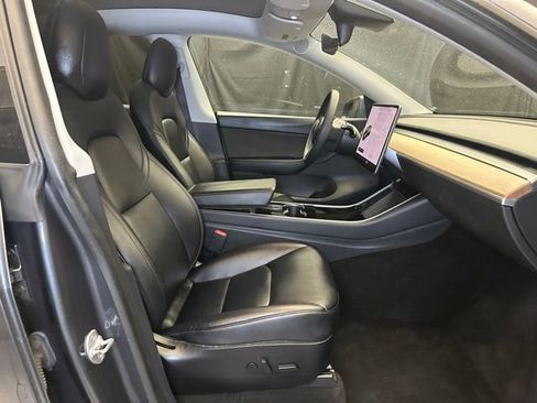 Used 2020 Tesla Model Y Long Range AWD/4WD image 14