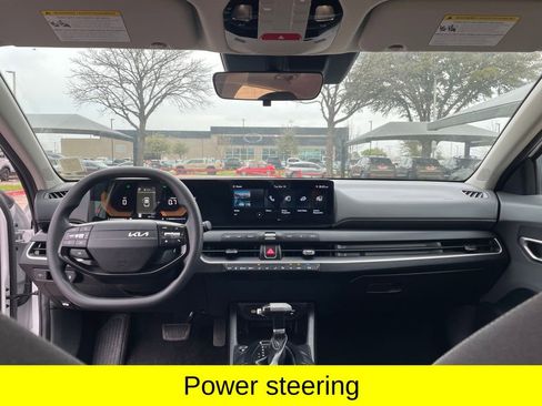 Used 2025 Kia K4 FWD image 14