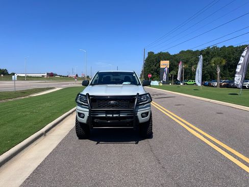 Used 2022 Ford Ranger XLT w/ Equipment Group 301A Mid RWD image 11