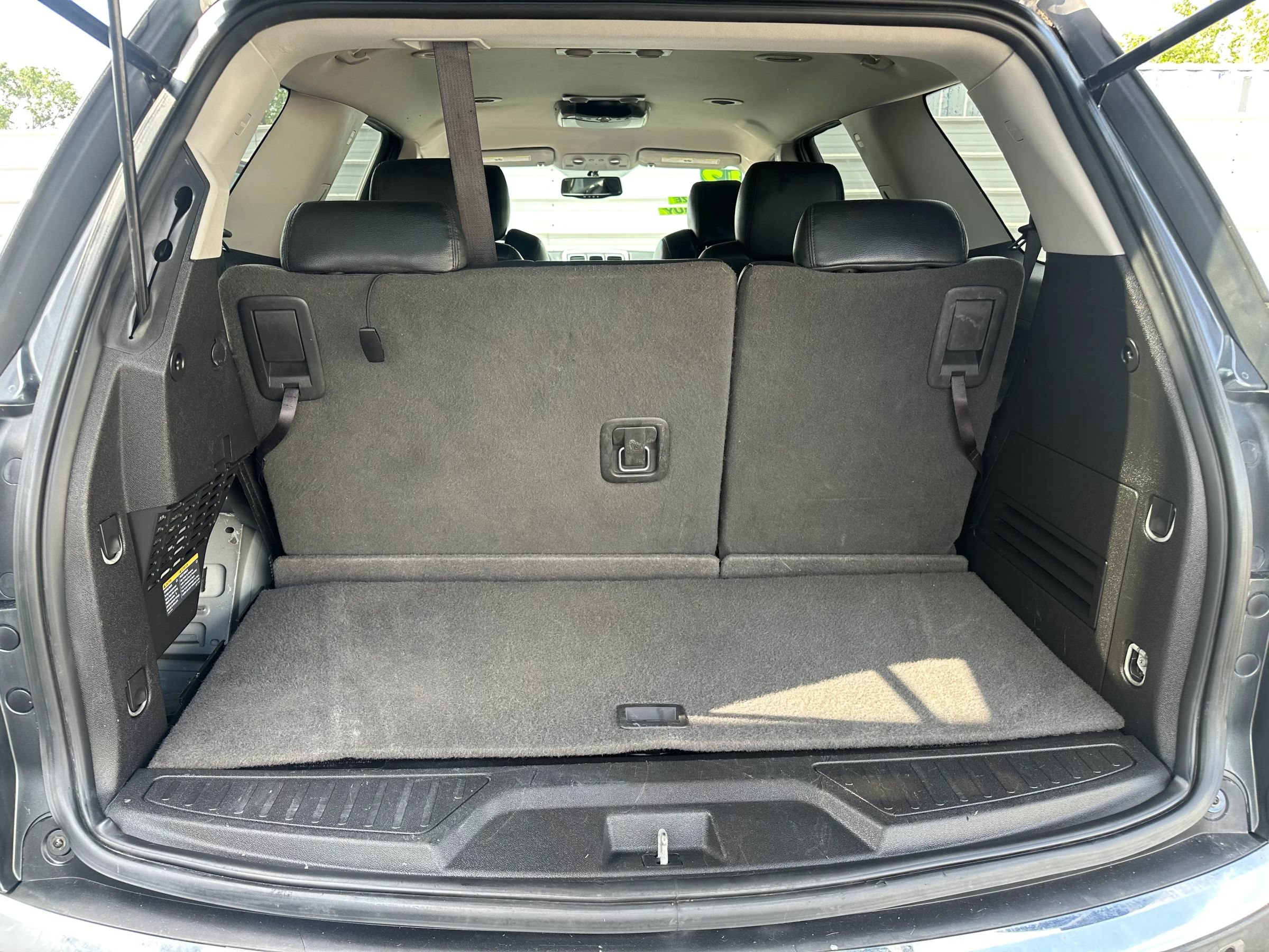 Used 2012 GMC Acadia SLE w/ LPO, 'HIT The Road' Package FWD image 13