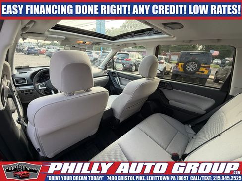 Used 2017 Subaru Forester 2.5i Premium AWD/4WD image 19