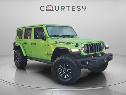 Certified 2025 Jeep Wrangler Unlimited Rubicon image 1