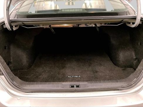 Used 2017 Nissan Altima 2.5 SV w/ Convenience Package FWD image 34