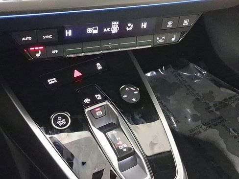 Certified 2023 Audi Q4 e-tron Prestige image 25