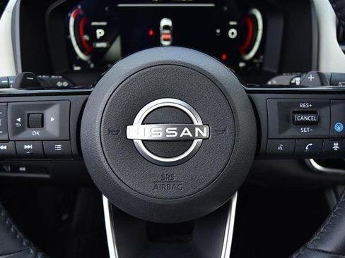 Certified 2024 Nissan Rogue SL image 22