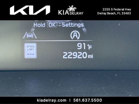 Used 2023 Kia Soul LX w/ Option Group 015 FWD image 28