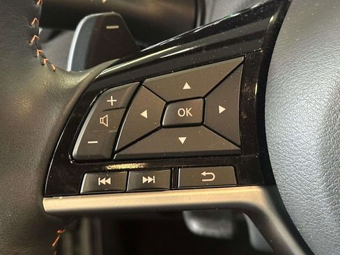 Used 2024 Nissan Altima 2.5 SR FWD image 25