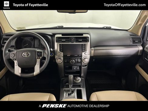 Used 2021 Toyota 4Runner SR5 Premium w/ Moonroof Package AWD/4WD image 22