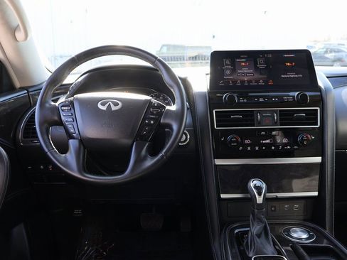 Used 2024 INFINITI QX80 Luxe image 20